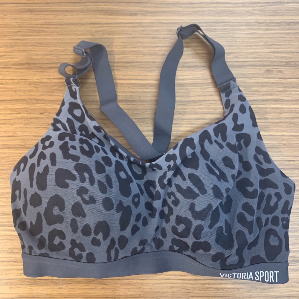 Victoria Sport Incredible Lightweight Sports Bra